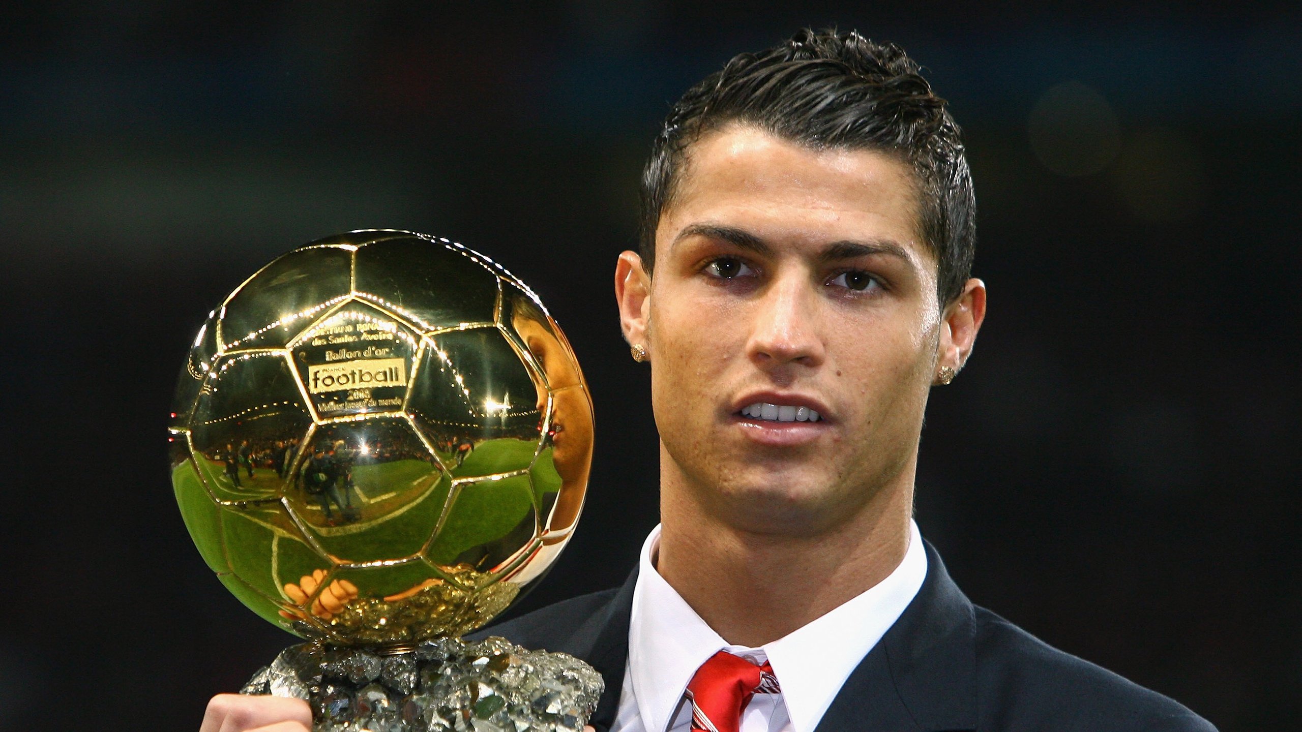 开云体育全站-3-1，英超第19逆转纽卡+终结3连败，28岁AC米兰旧将飙世界波，英超纽卡斯尔联